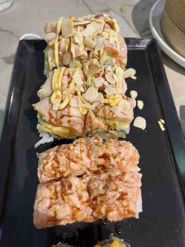 5-AYCE-con-roll-4-pezzi-Ishi